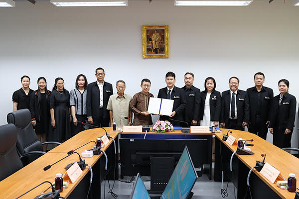 มจพ.ปราจีนบุรี จับมือโรงเรียนสำเร็จวิทยา ลงนาม MOU ขยายโอกาสการเรียนรู้สู่เยาวชน